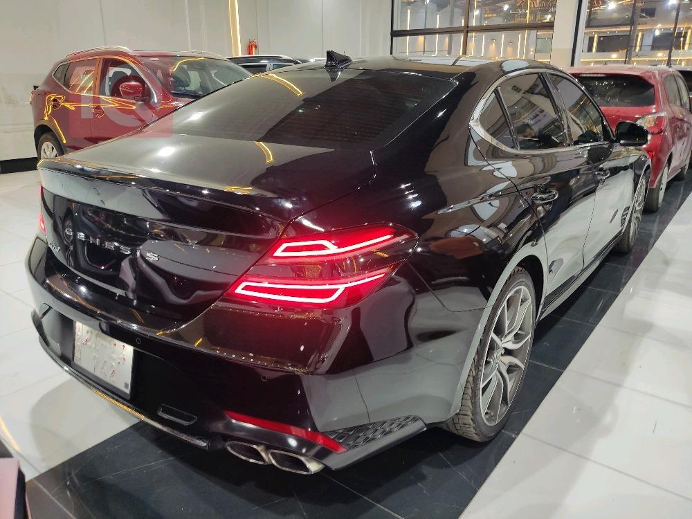 جنسس G70